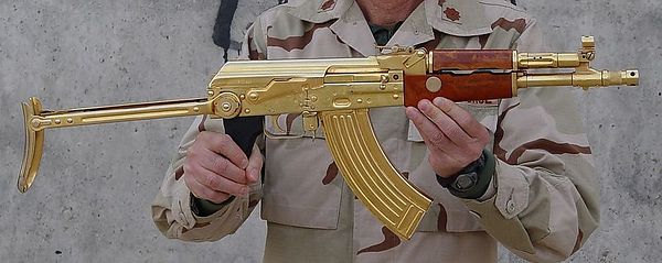 Zelta AK-47 (Kalašņikova automāts)